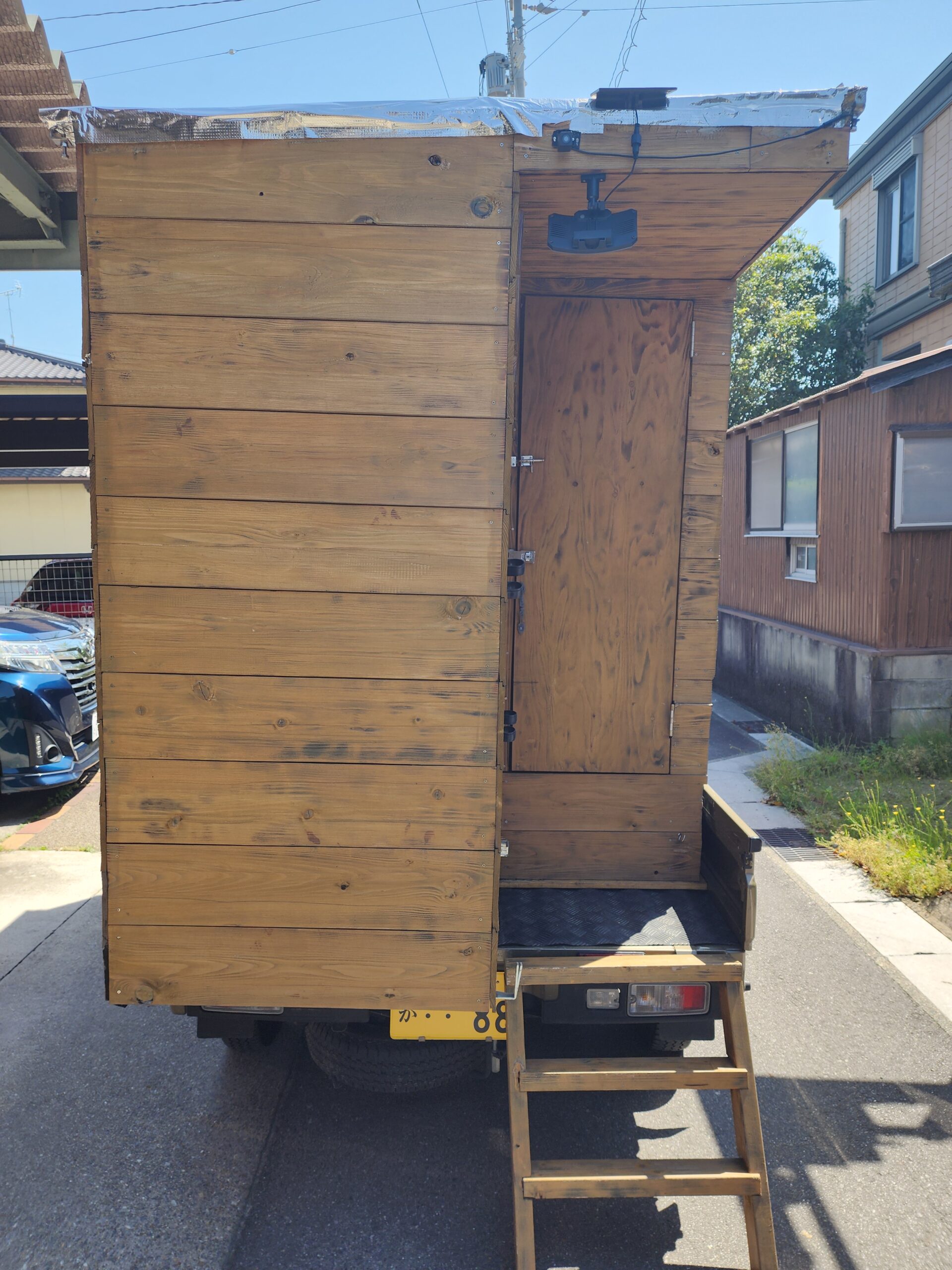 初代軽トラキャンピングカー